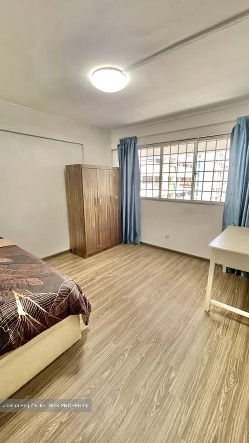 Blk 428 Tampines Street 41 (Tampines), HDB Executive #570528101